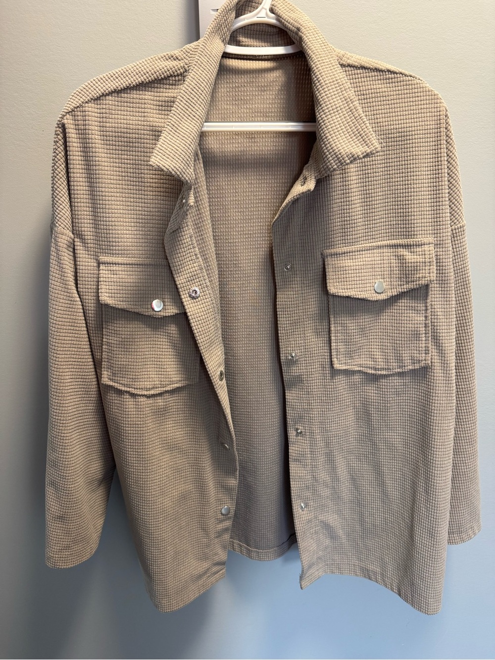 Womenās Beige Waffle Overshirt Jacket